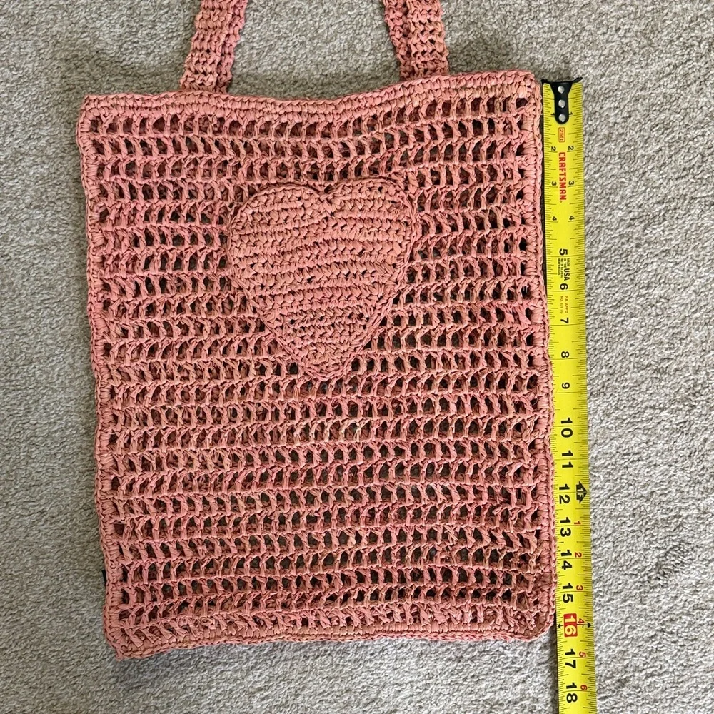 BTB‎ Los Angeles Coral Heart Market Tote Bag